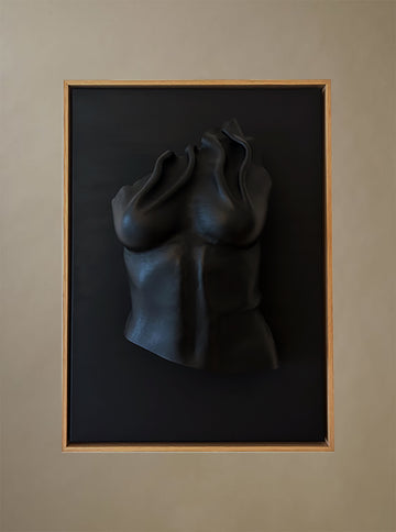 Sculpt me dear, black wall mount